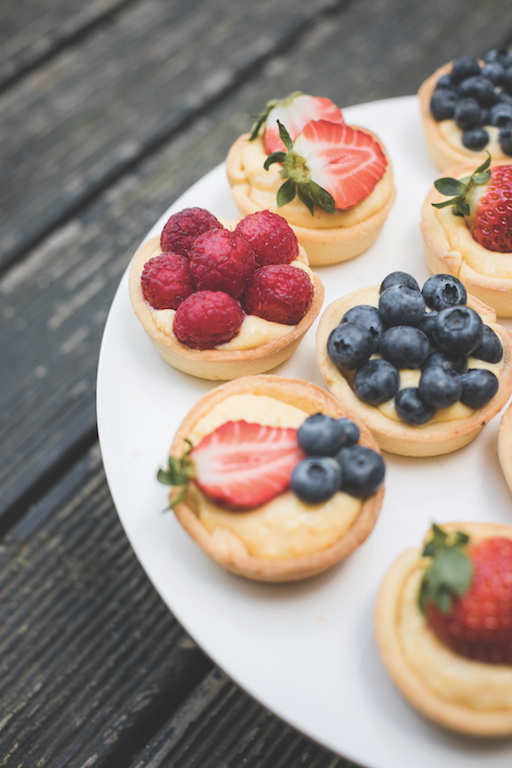 CUSTARD BERRY TARTS - Nourish Magazine